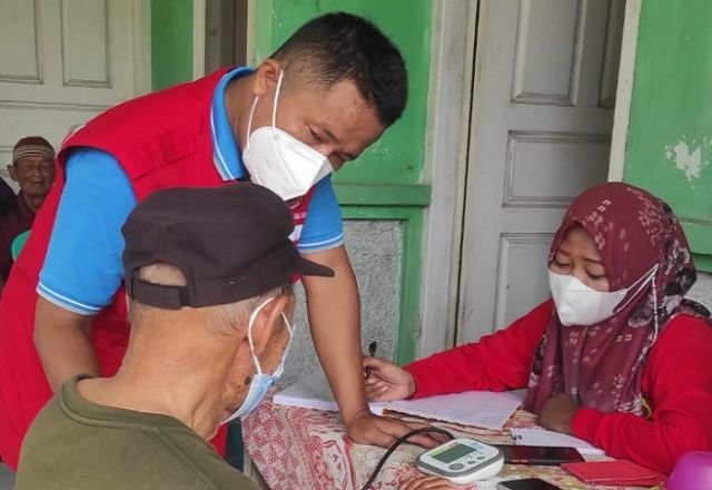 GERAKAN DETEKSI DINI PENYAKIT TIDAK MENULAR